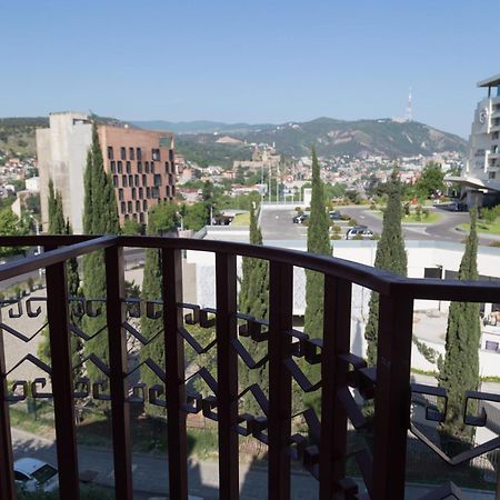 Begi Hotel Tbilisi Luaran gambar