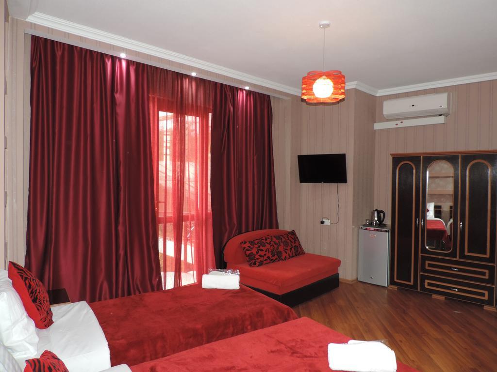 Begi Hotel Tbilisi Luaran gambar