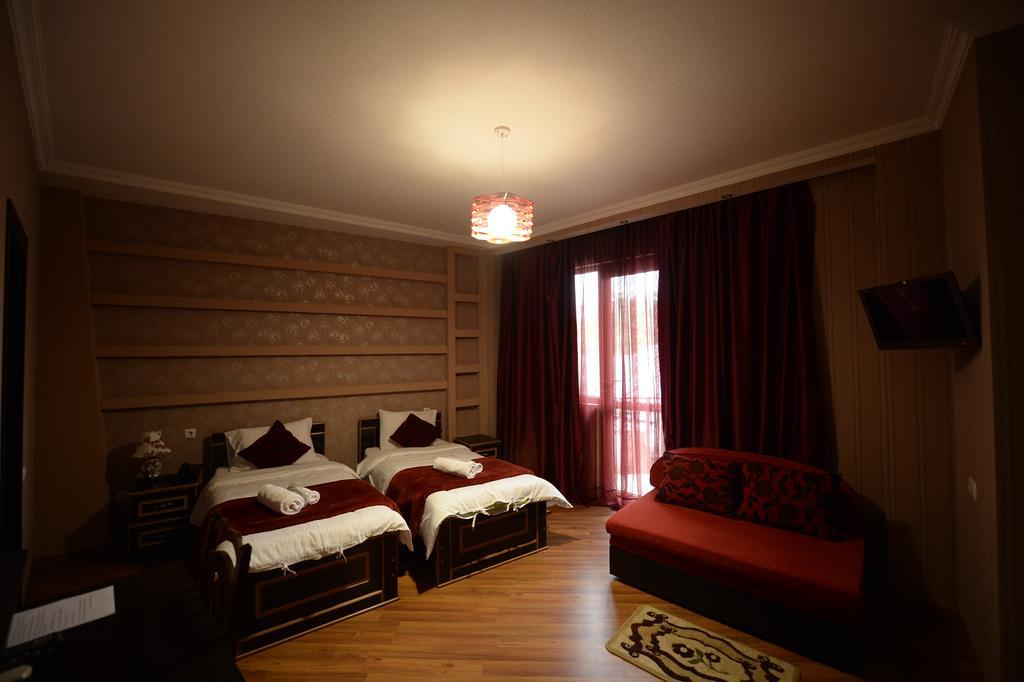 Begi Hotel Tbilisi Luaran gambar