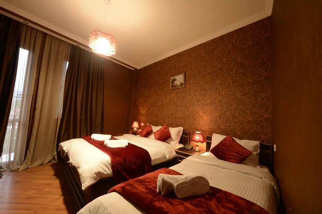 Begi Hotel Tbilisi Luaran gambar