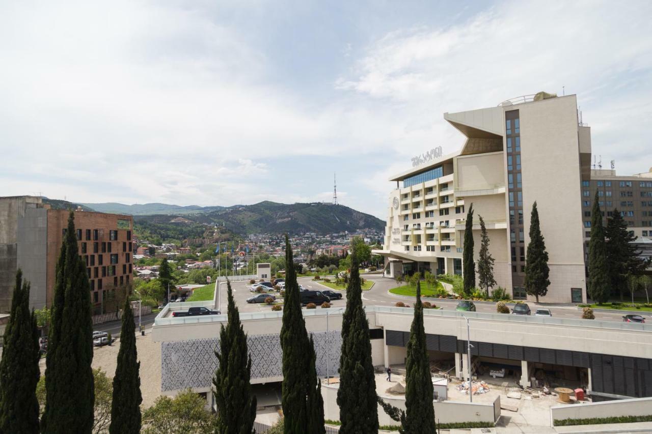 Begi Hotel Tbilisi Luaran gambar