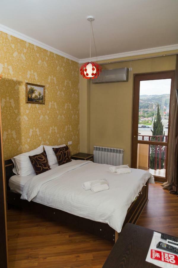Begi Hotel Tbilisi Luaran gambar