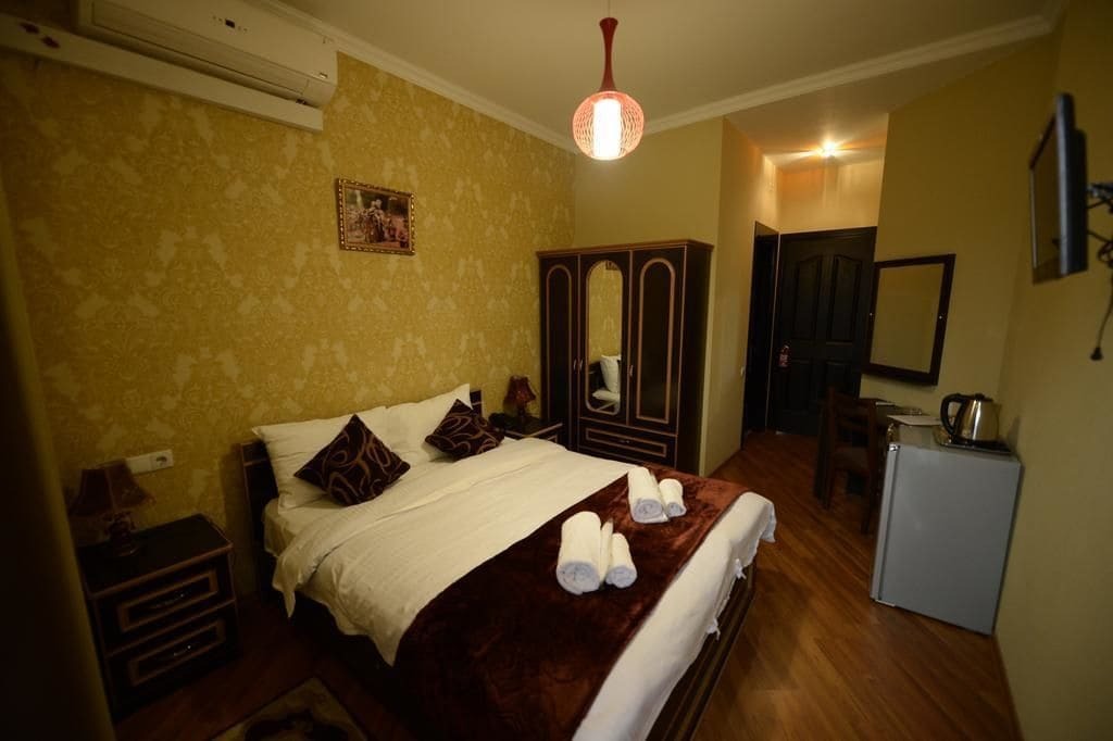 Begi Hotel Tbilisi Luaran gambar