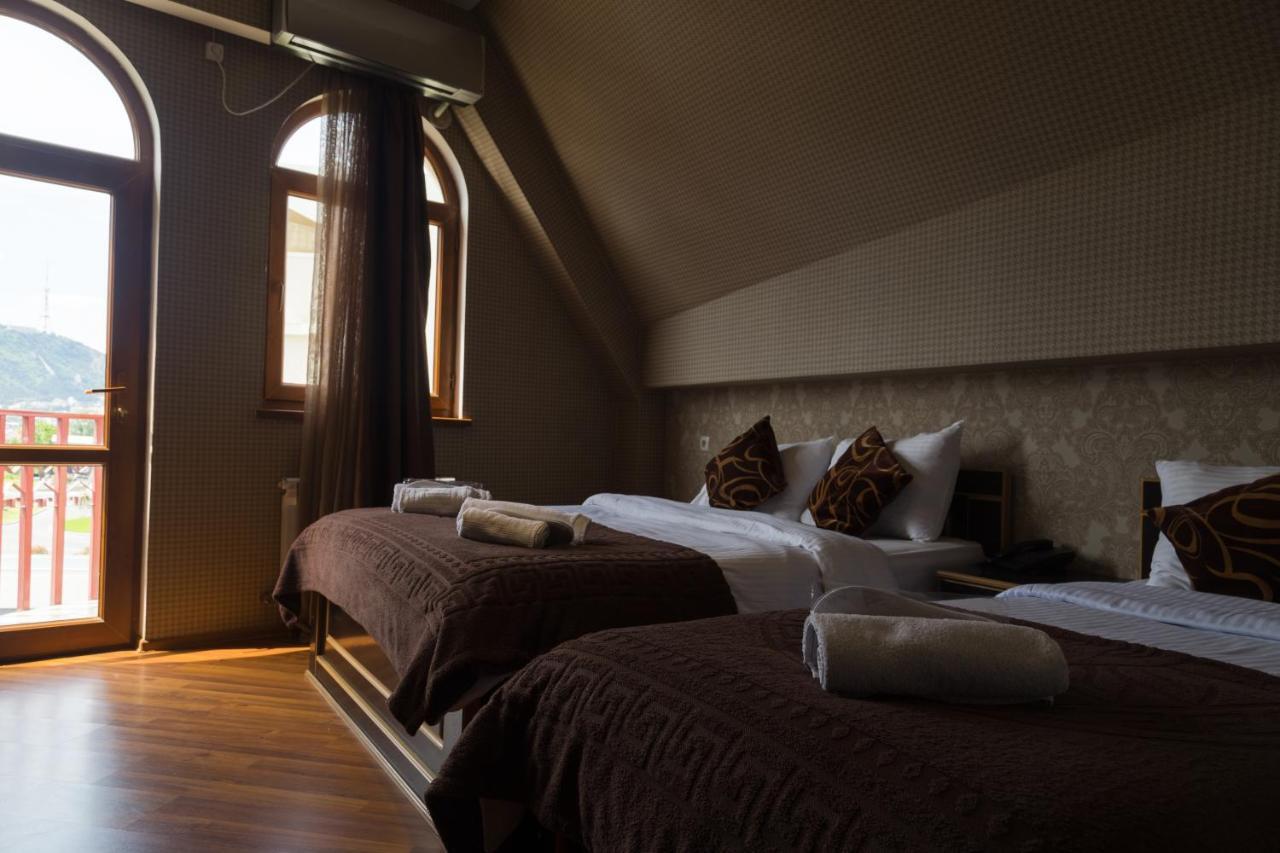 Begi Hotel Tbilisi Luaran gambar