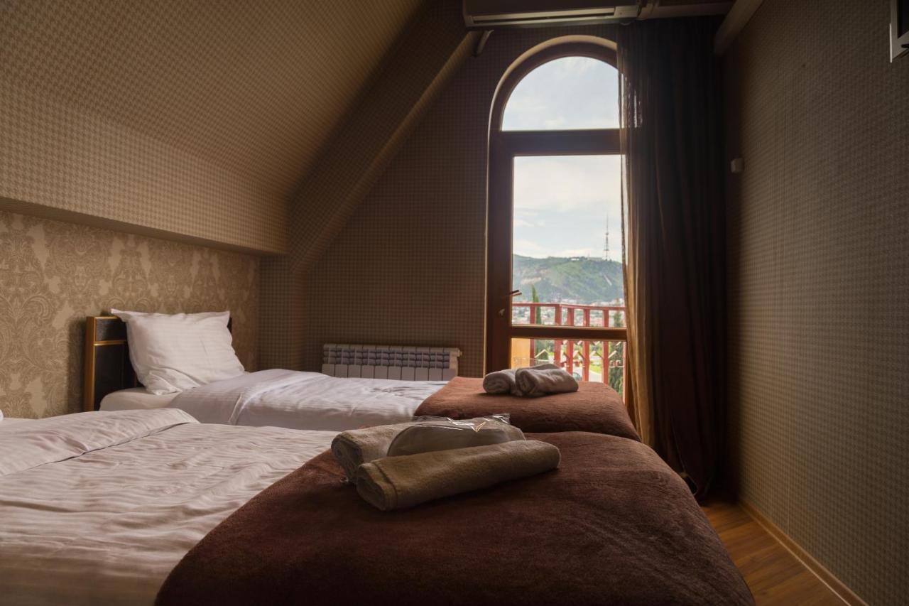 Begi Hotel Tbilisi Luaran gambar