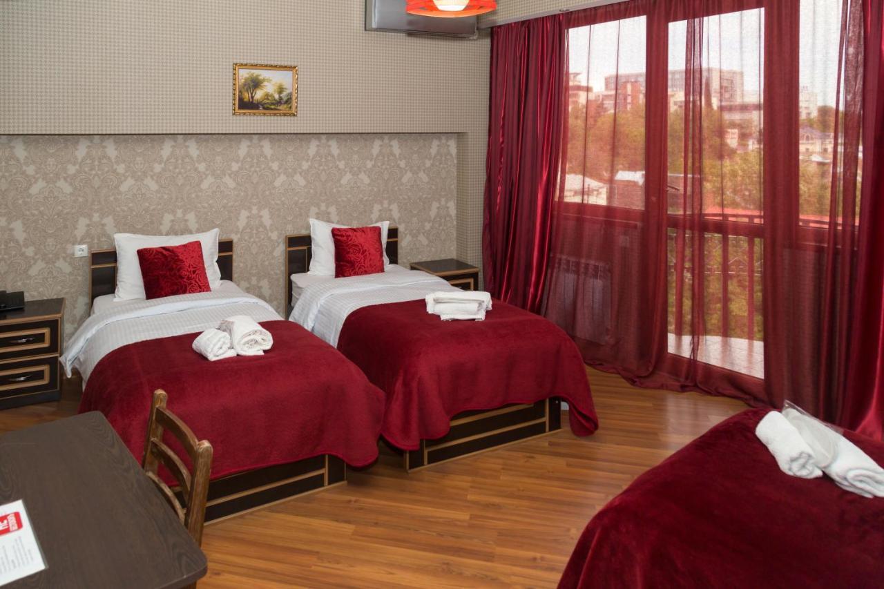 Begi Hotel Tbilisi Luaran gambar