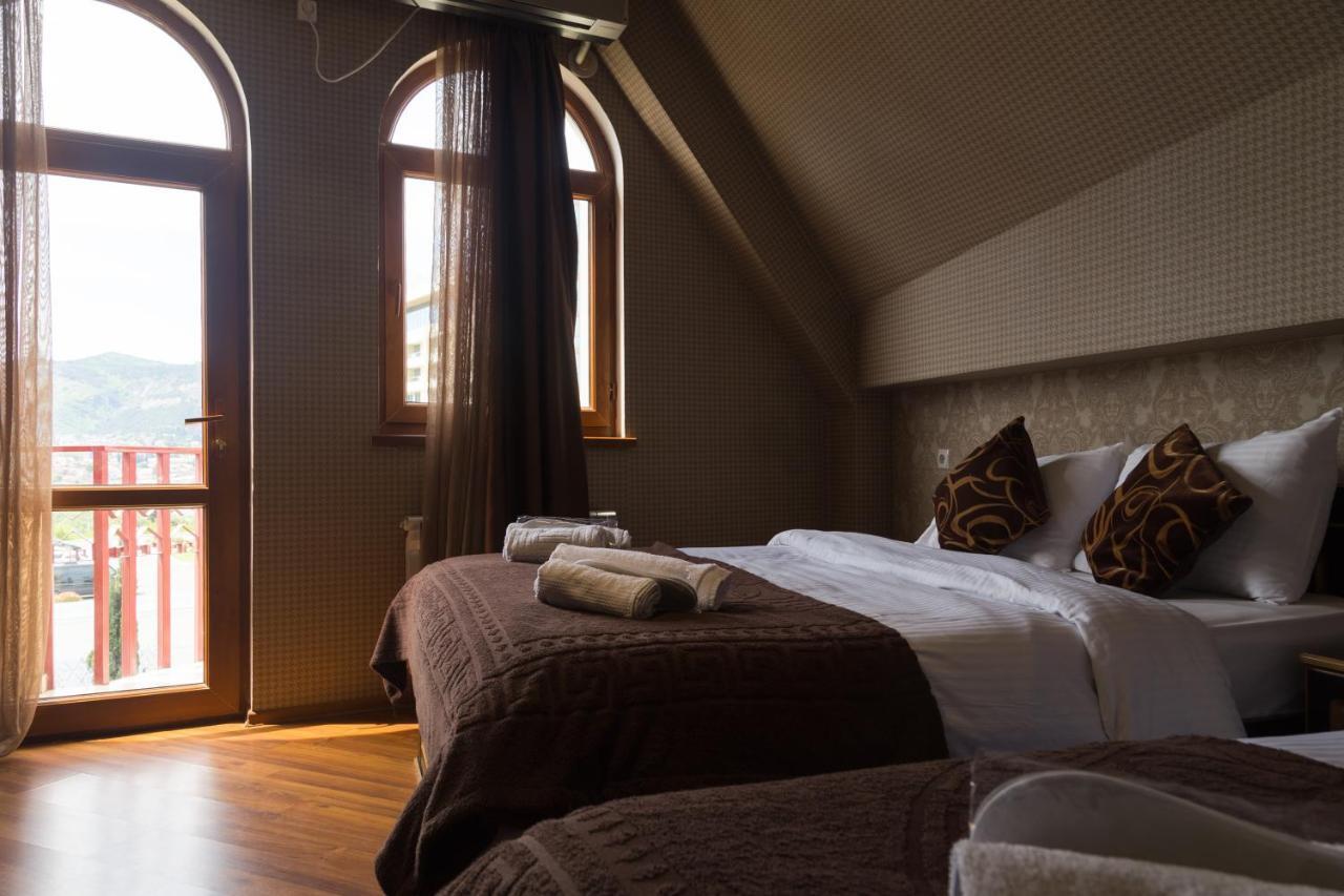 Begi Hotel Tbilisi Luaran gambar