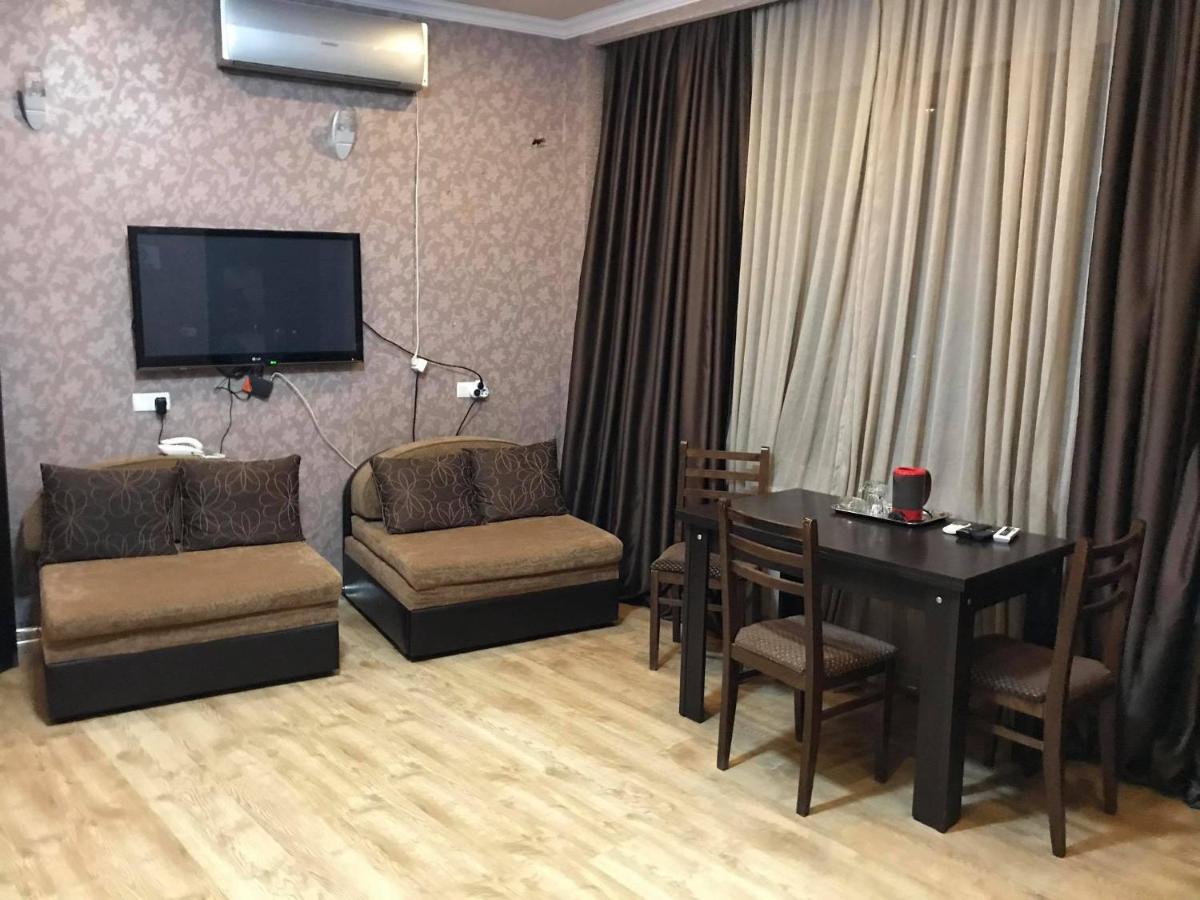 Begi Hotel Tbilisi Luaran gambar